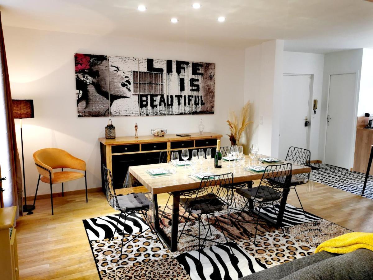 Premier Chapitre - Design Et Charme De L'Ancien En Coeur De Ville แซงต์-บรีเออ ภายนอก รูปภาพ